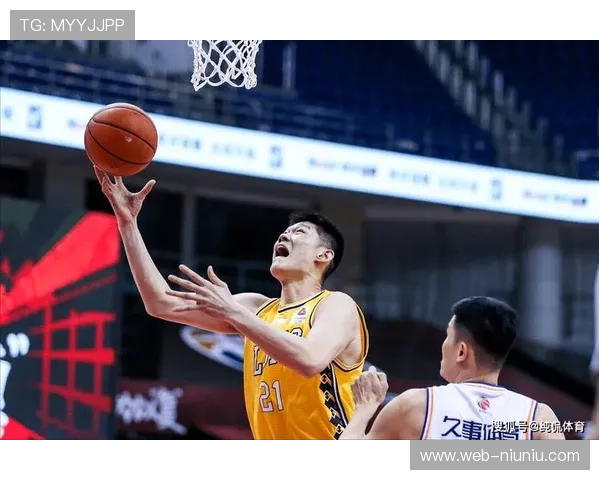 袁鹏杰二番战激战四局 加时赛高扫被击倒遗憾落败 袁鹏杰二番战激战四局 加时赛高扫被击倒遗憾落败