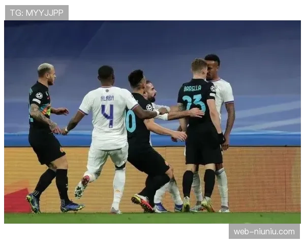 卡马文加：拼抢侵略性提升，皇马中场活力关键